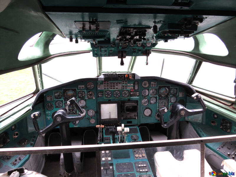 Cockpit №26303
