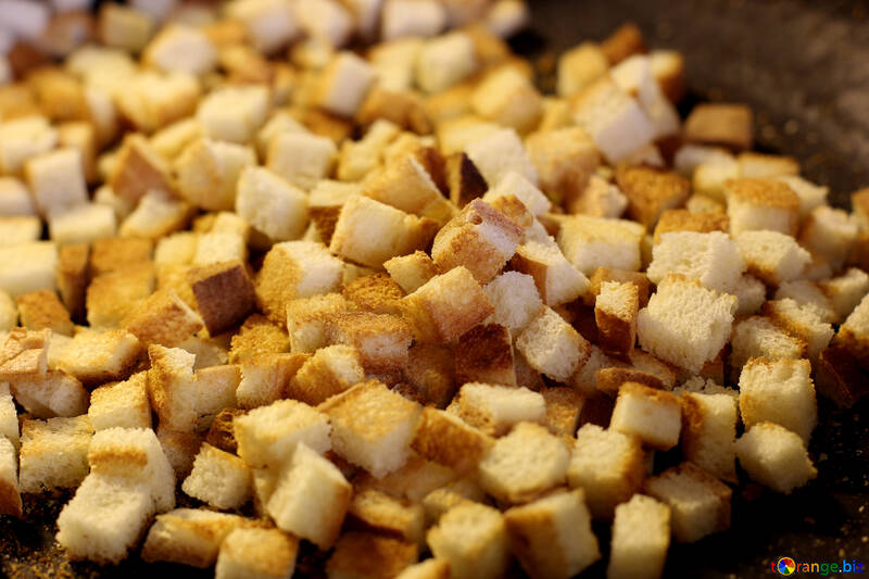Fried croutons №26981