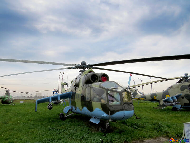 軍のヘリコプター №26322