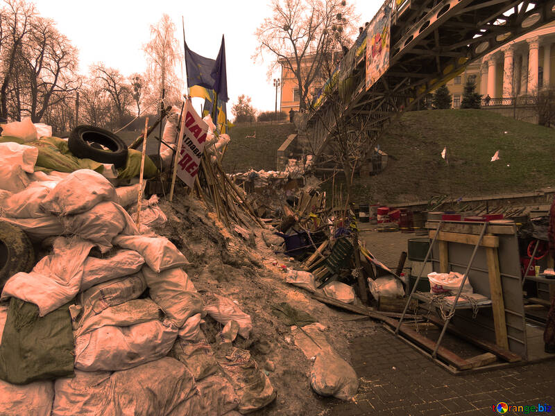 ウクライナのバリケード №27773