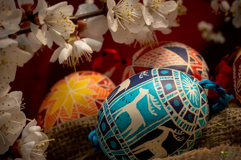 Відреставрована люксова версія Uova di Pasqua ucraino №29856