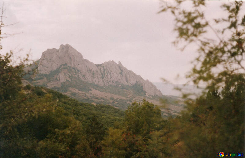 Vista la montaña en Crimea №29172