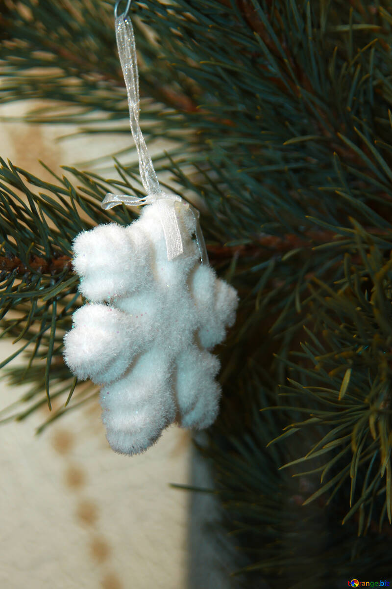 Christmas-tree decoration - snowflake №3935