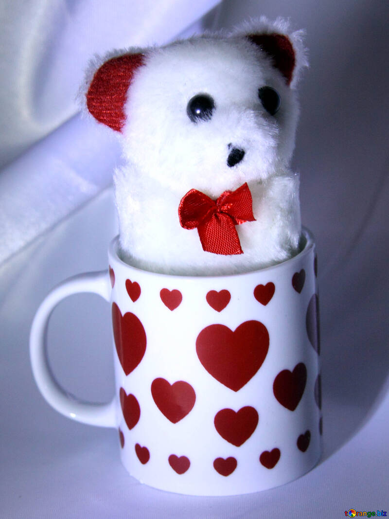 Mug with hearts. A gift for employees on the day of St. Valentine. №3601