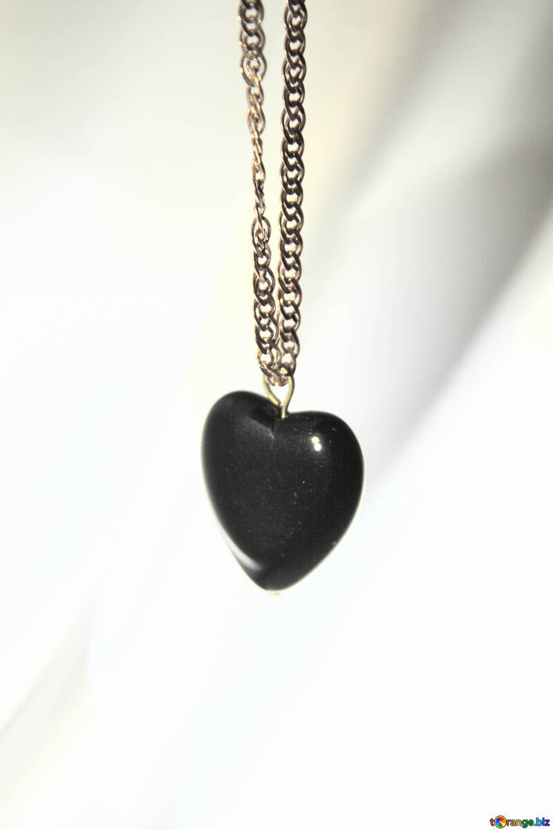 Heart pendant №3577