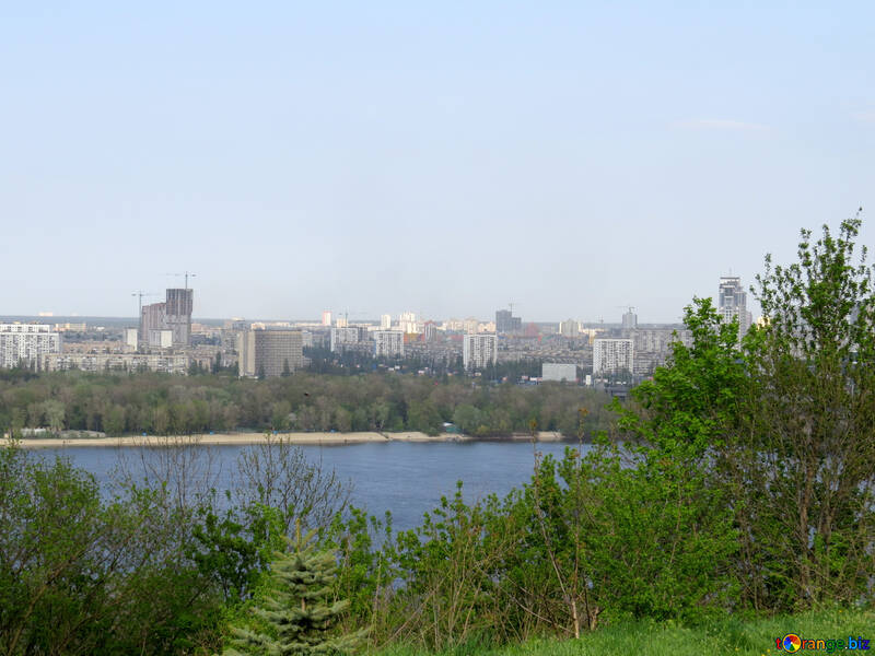 Das linke Ufer von Kiew №30589