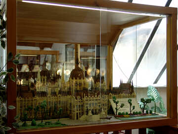 The layout of the Hungarian Parliament from marzipan №31735