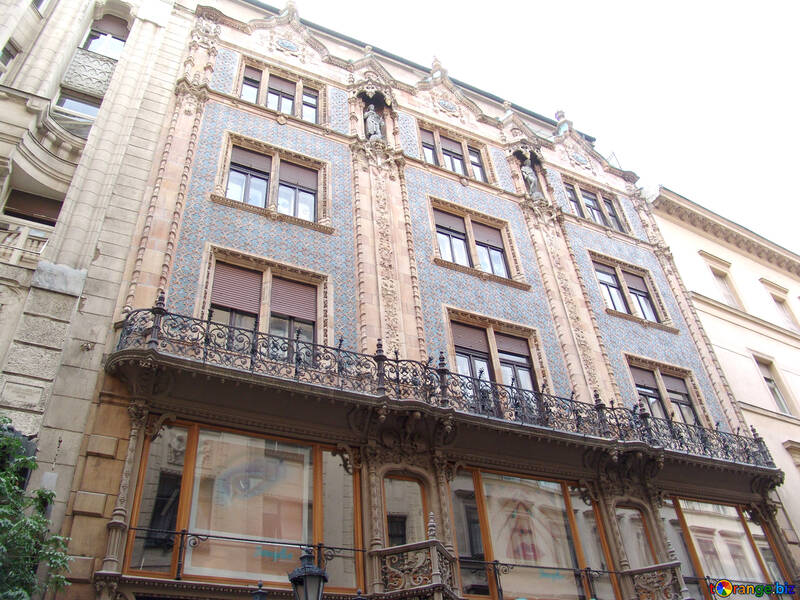 Старовинна будівля в Будапешті №31926