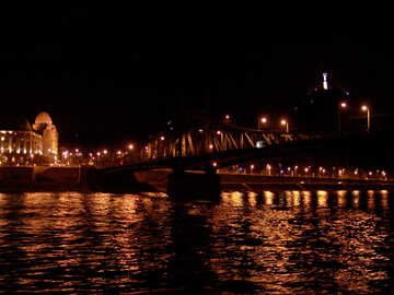 Ponte di Budapest di notte №32078