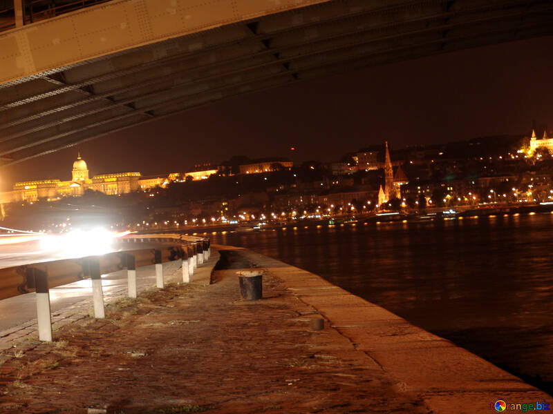 Argine di Budapest №32092