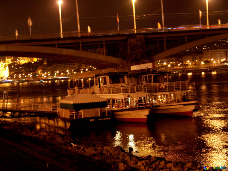 Imbarcazioni da diporto Budapest №32093