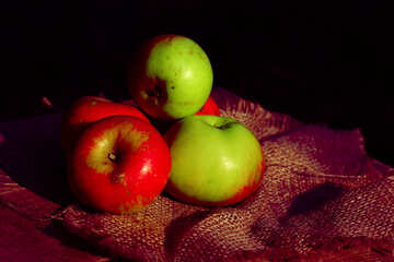 Apples №33548