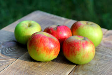 Ripe apples №33579