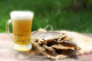 A beautiful picture with beer and fish for the background №34489