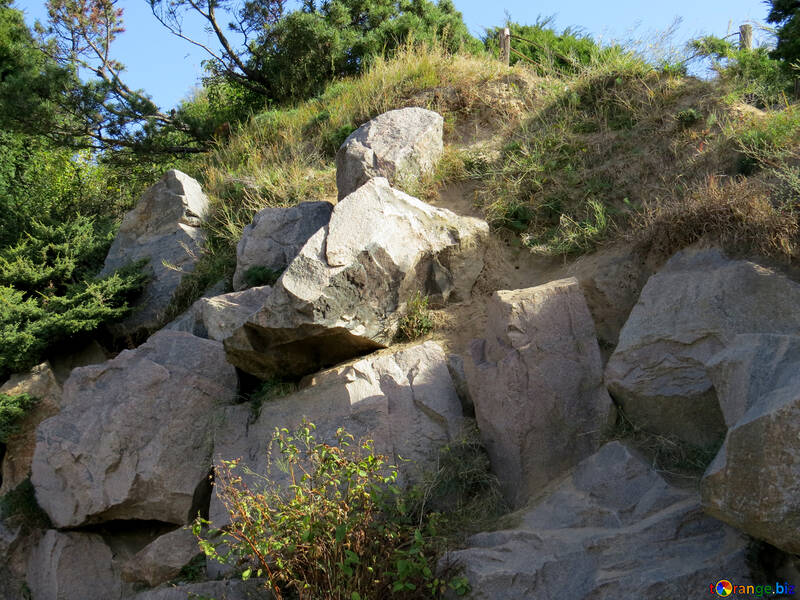 The heap of stones in the landscape design №35992