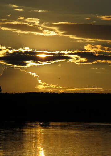 Сонячний захід на озері №36398