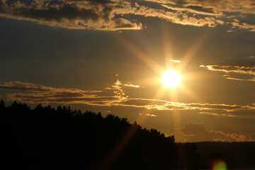 The Sun is on the horizon №36500
