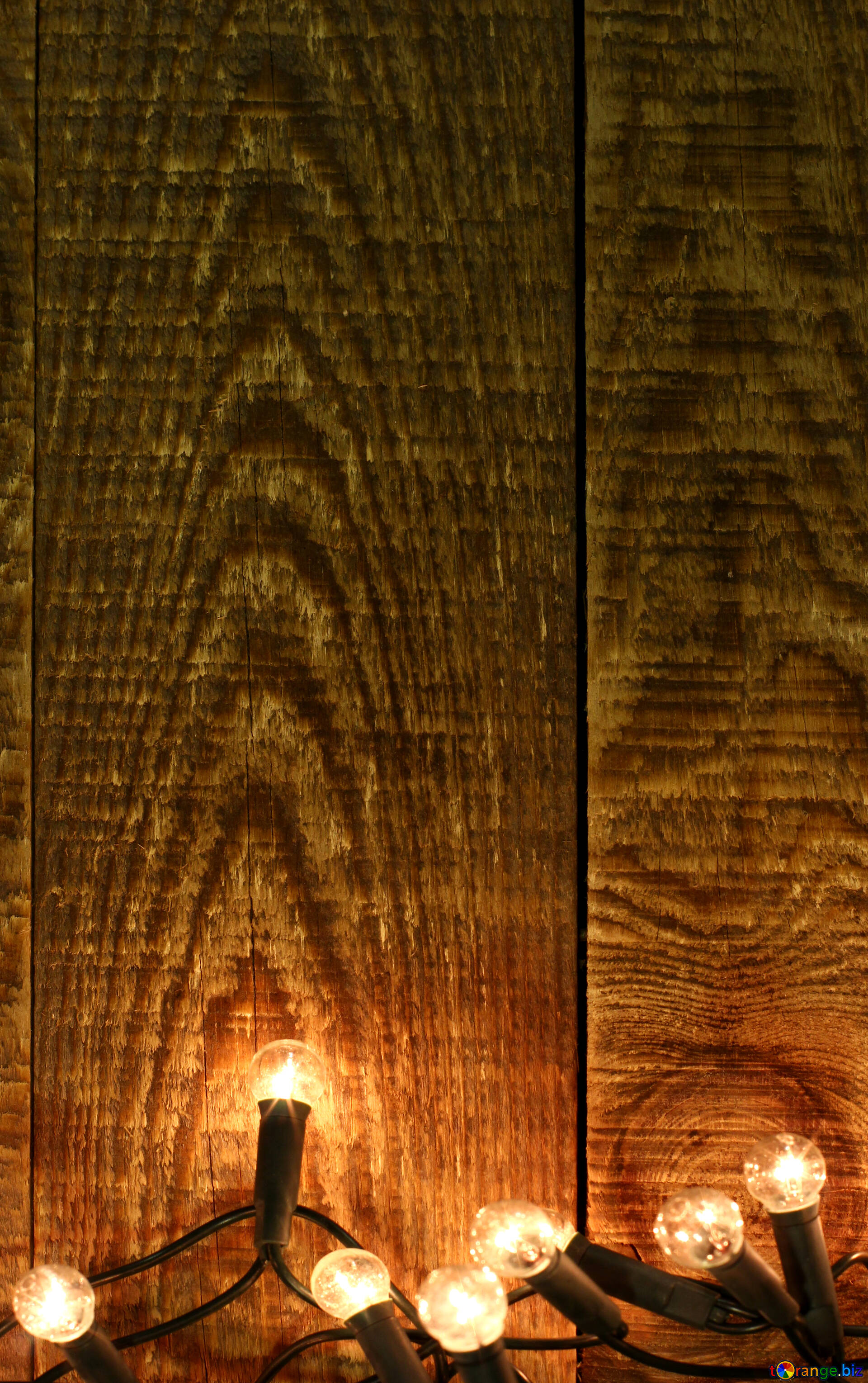 木製の壁に新年の花輪 壁紙クリスマス イルミネーション ライト 371