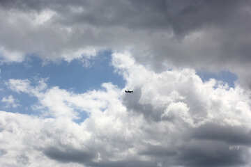 Small plane in the sky №37359