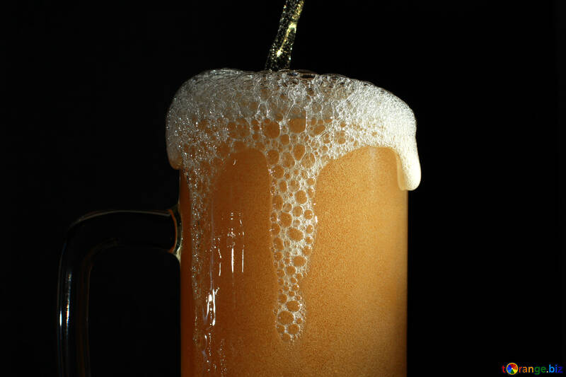 Beer mug with foam №37752