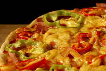 Délicieuse pizza №38038