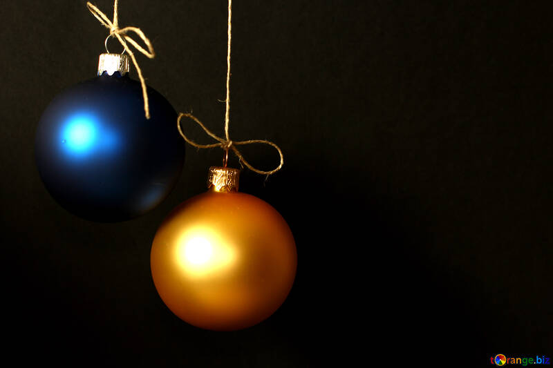 Christmas balls of yellow and blue insulated №38050