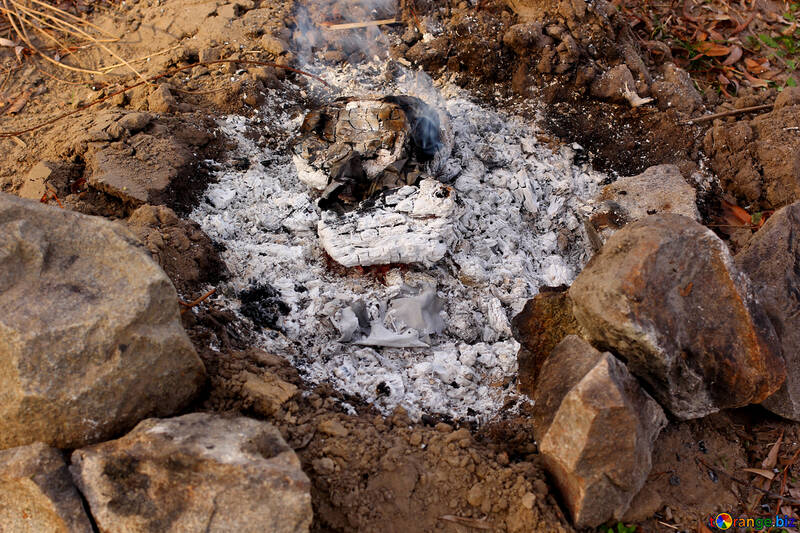 The extinct bonfire  №38608
