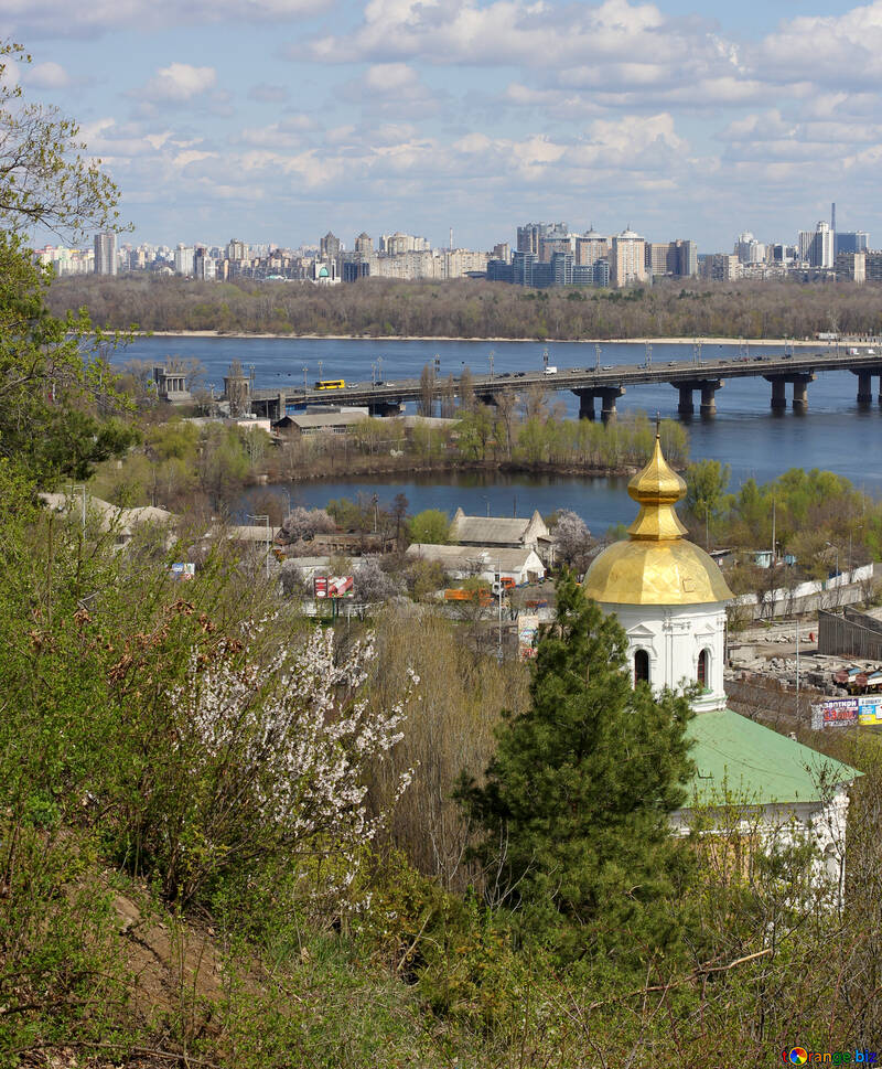 Kiev in primavera №39869