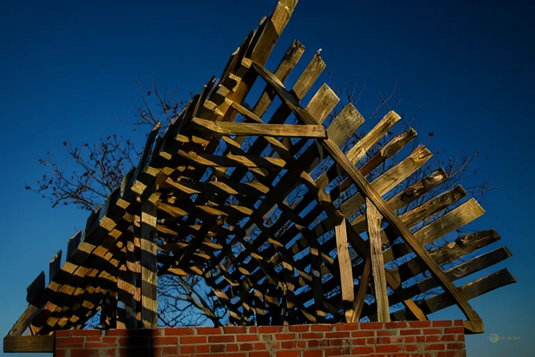 Відреставрована люксова версія El diseño de cubierta dos aguas №4015