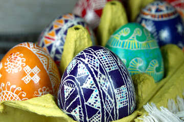 Color eggs. Tray №4378