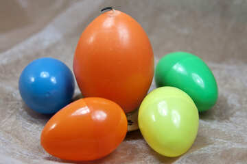着色される 卵 №4312