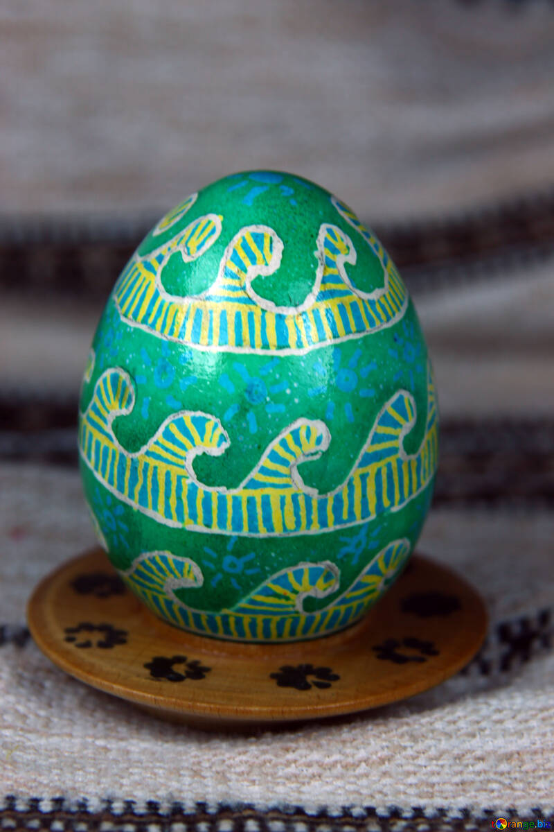 Easter egg. Symbol wave. The victory of life over death. №4371