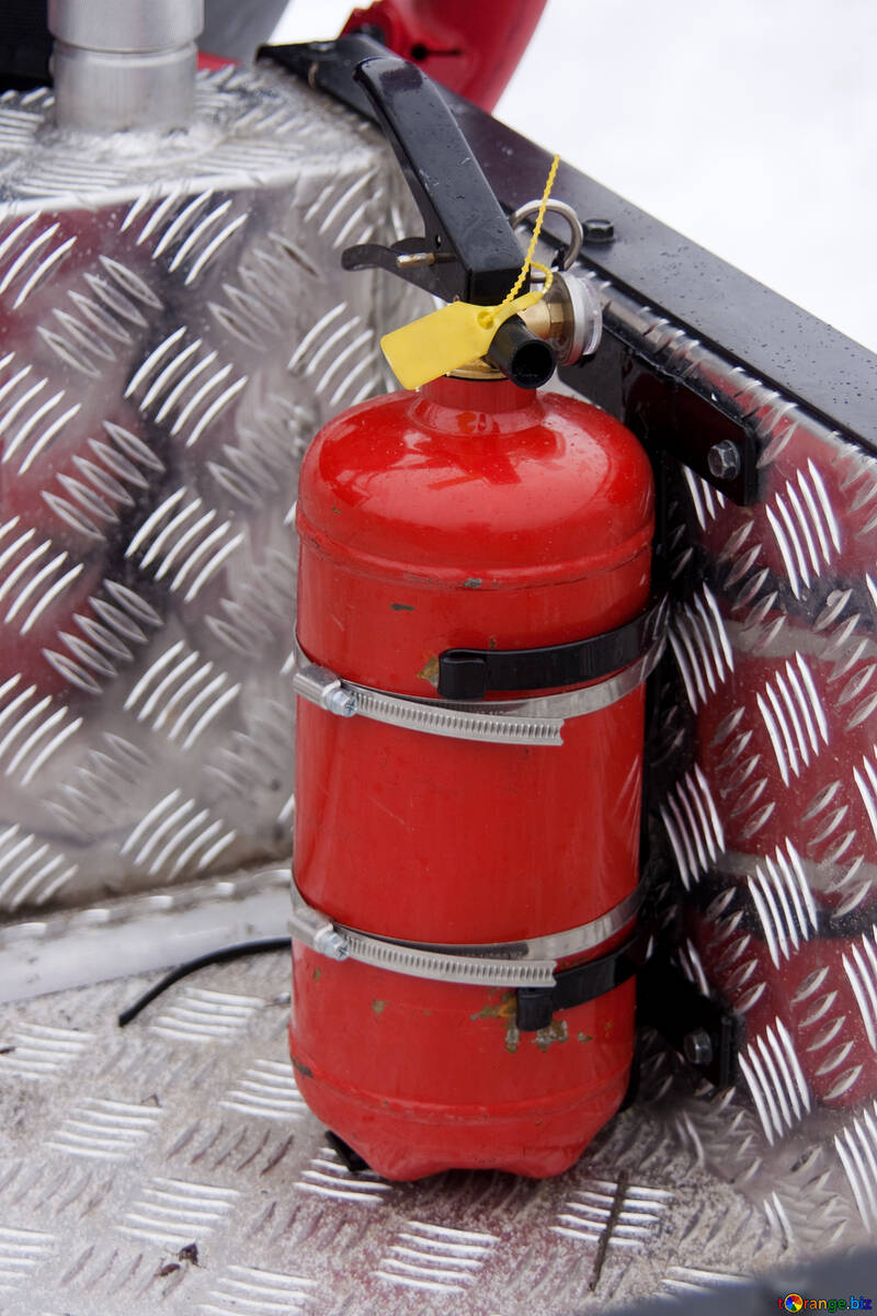 Extinguisher in the car. №4458