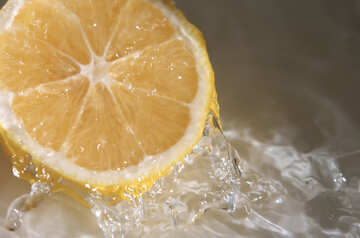 Lemon juice №40758
