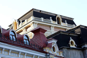 Grand balcon sur le toit №41548
