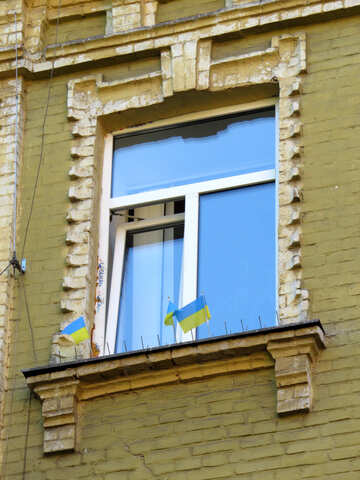 La finestra di plastica in una vecchia casa №41001