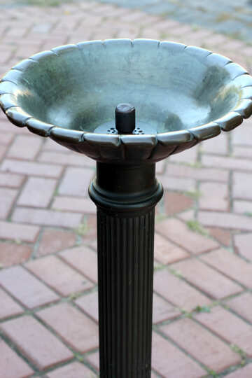 Fuente de agua potable №41884