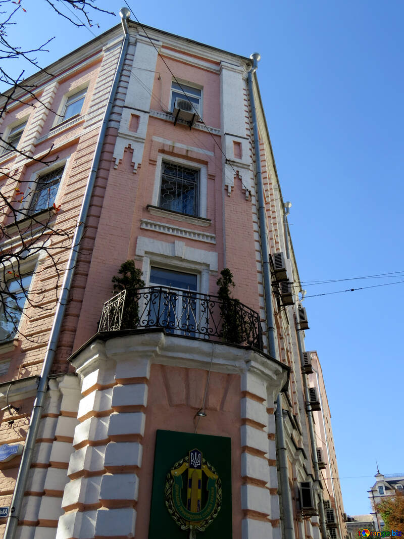 Vecchio edificio a Kiev №41081