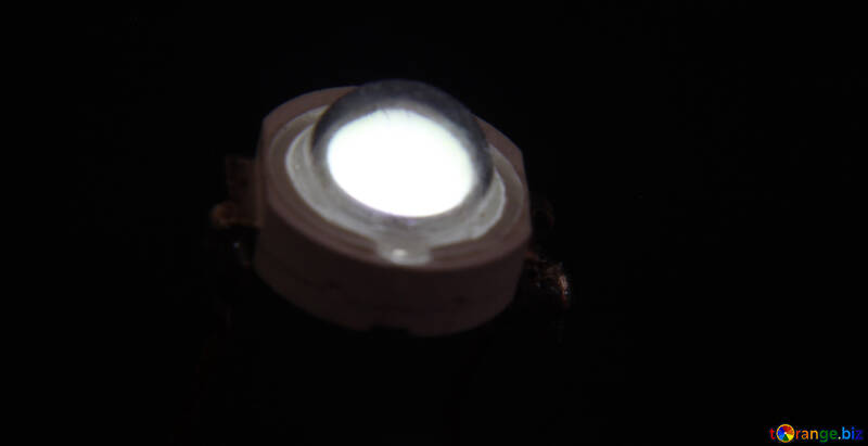 Diodo emisor de luz  de alta potencia №41385
