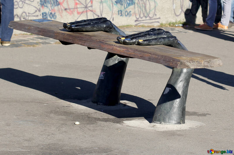 Sculpture bench №41715