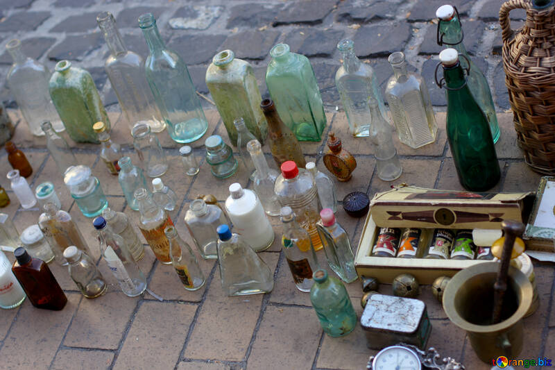 Vintage bottles №41588