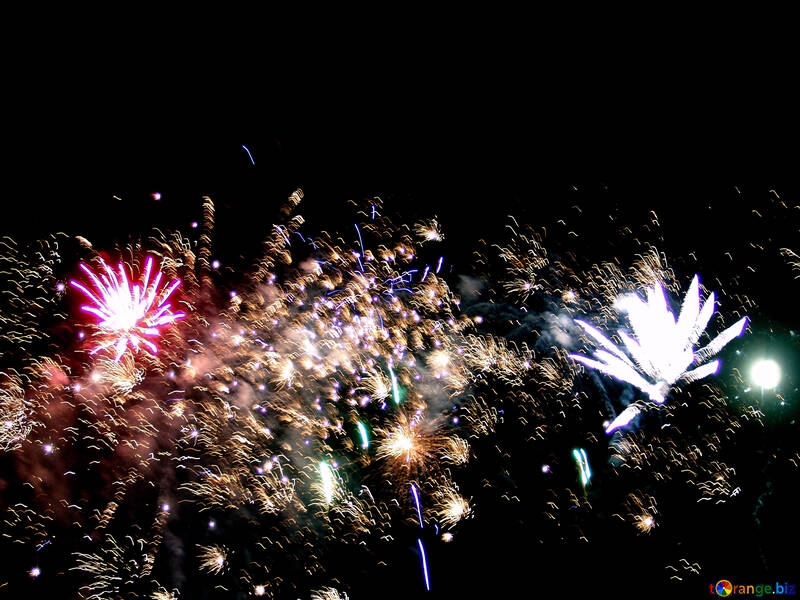 Bright fireworks №41370