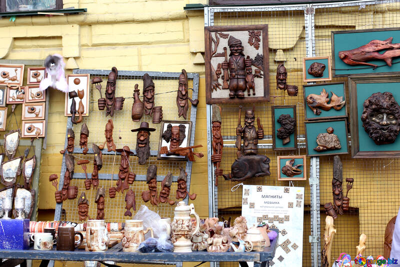 Souvenirs made of wood №41479