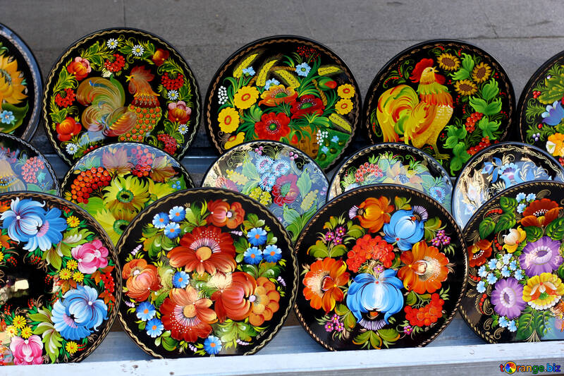 Assiettes décoratives ukrainiennes en bois №41510