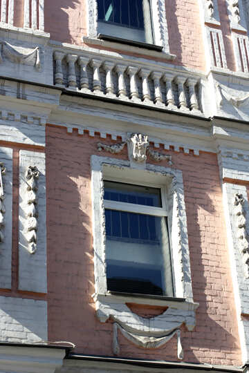 Fenster auf der alten Fassade №42038