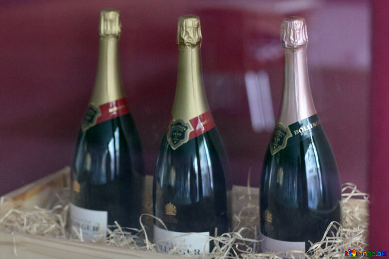 Garrafas de champanhe №42157