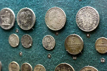 Старинные австрийские монеты №43590