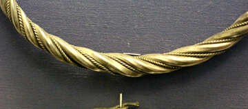 Antique gold hoop №43413
