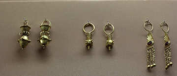 Vintage gold earrings №43737