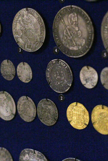 Стародавні монети №43252